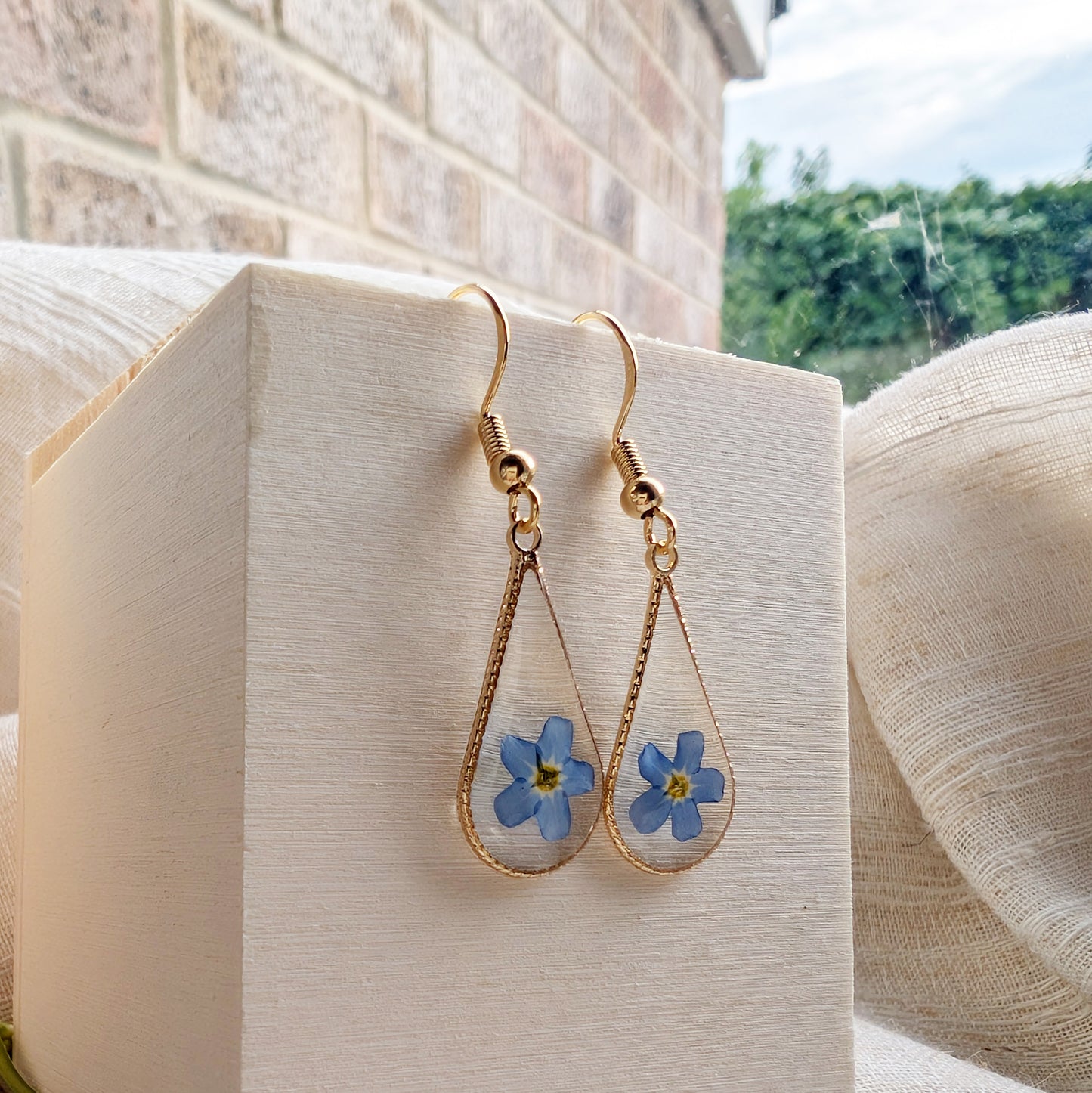 Love & Faith | Gold Plated Bright Forget Me Not Waterdrop Earrings