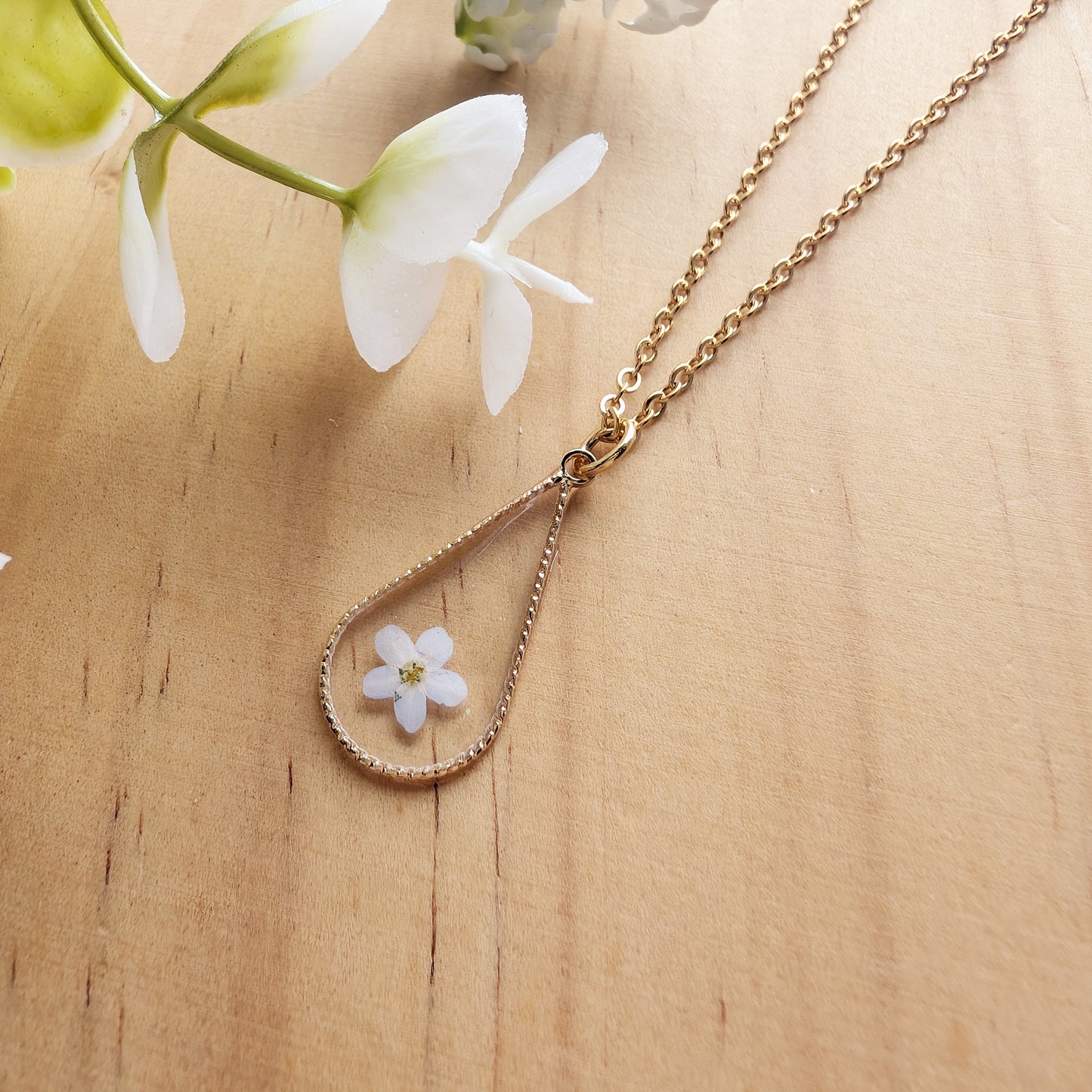 Love & Faith | Light Forget Me Not Necklace | Gold Plated