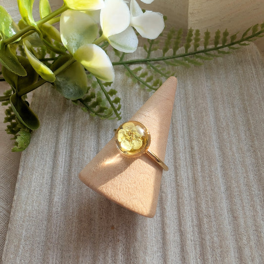 Gold Plated Yellow Spiraea Dome Ring – Real Flower Jewellery