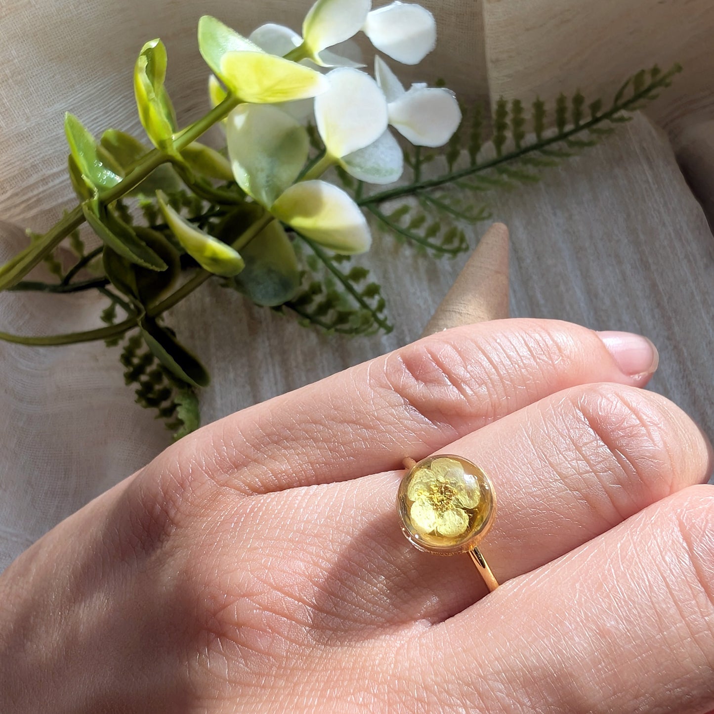Healing | Yellow Yarrow Ring | Gold Plated