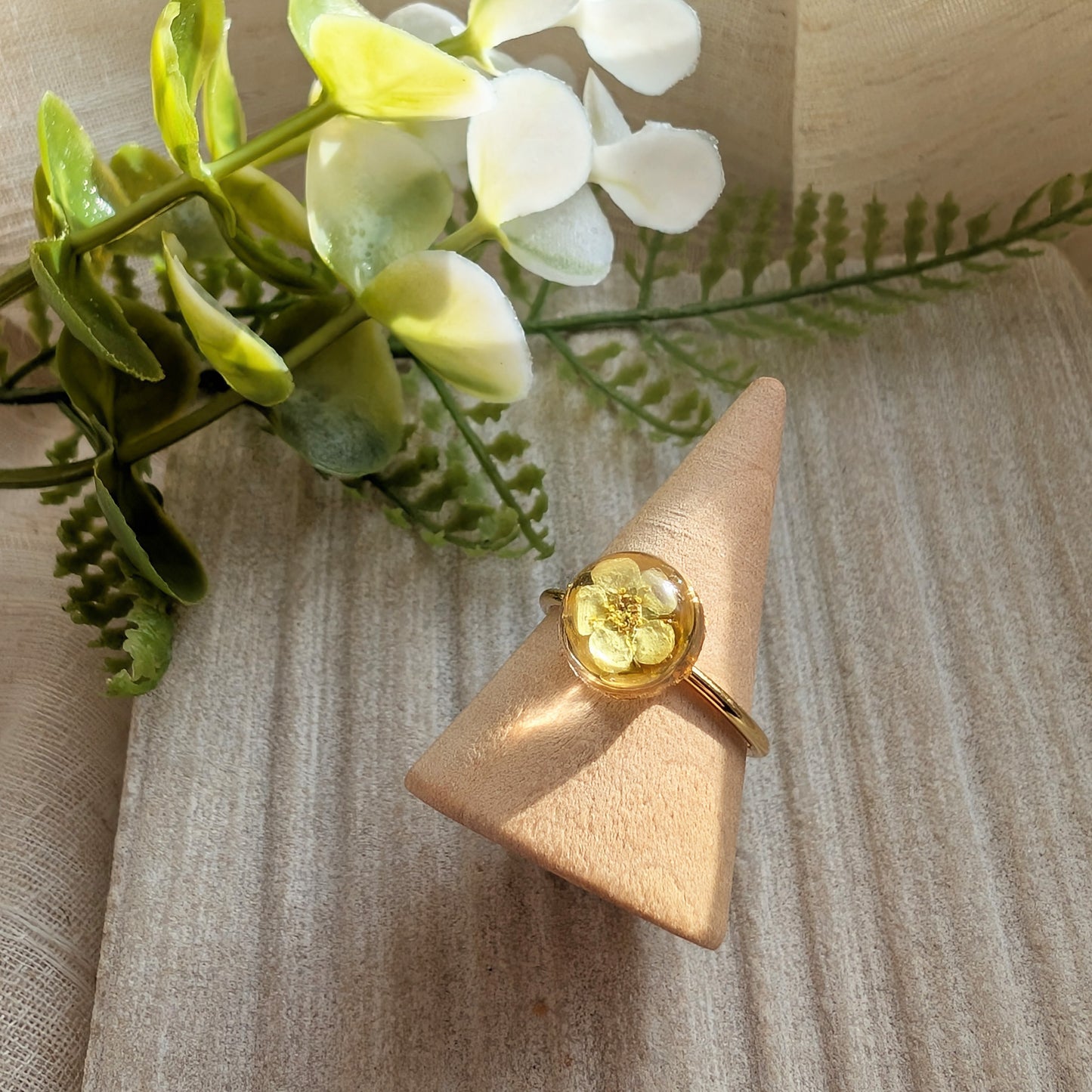 Healing | Yellow Yarrow Ring | Gold Plated