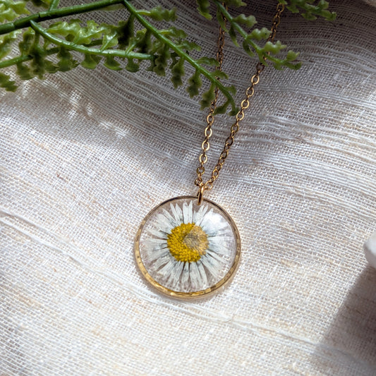 Purity & New Beginnings | Daisy Necklace | Gold Plated