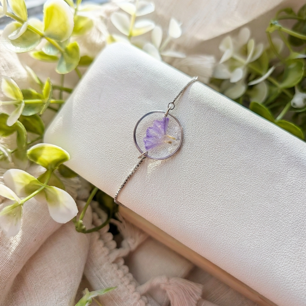 Sea Lavender Framed Platinum Plated Bracelet with Mother of Pearl | Tranquility