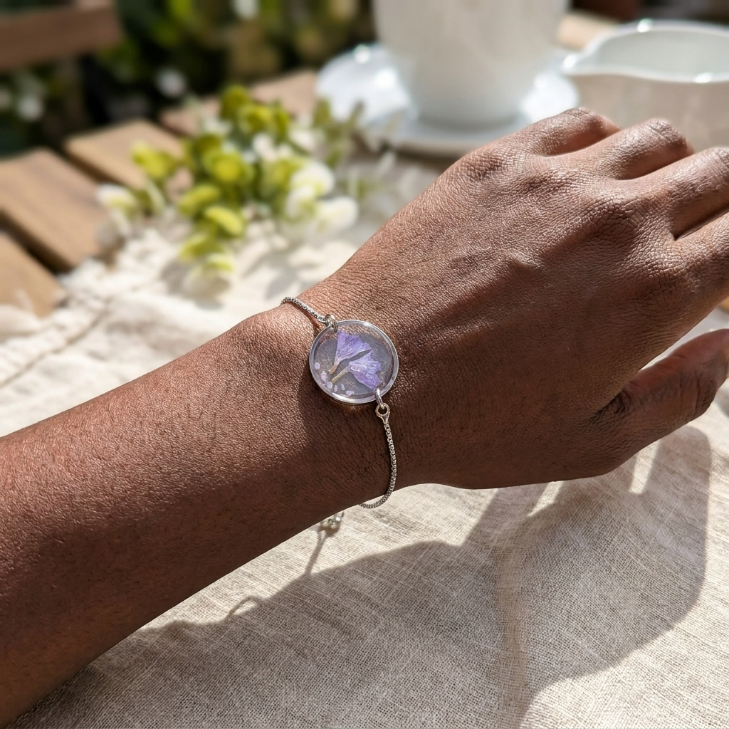 Sea Lavender Framed Platinum Plated Bracelet with Mother of Pearl | Tranquility