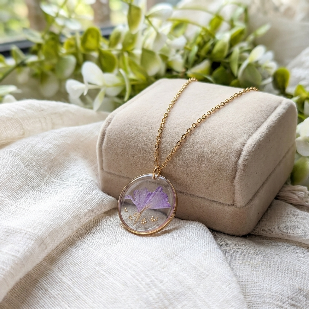 Sea Lavender Framed Gold Plated Stainless Steel Necklace | Resilience