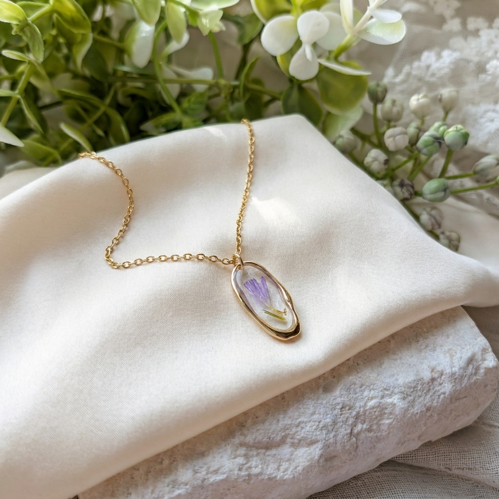 Sea Lavender Irregular Gold Plated Stainless Steel Necklace | Resilience