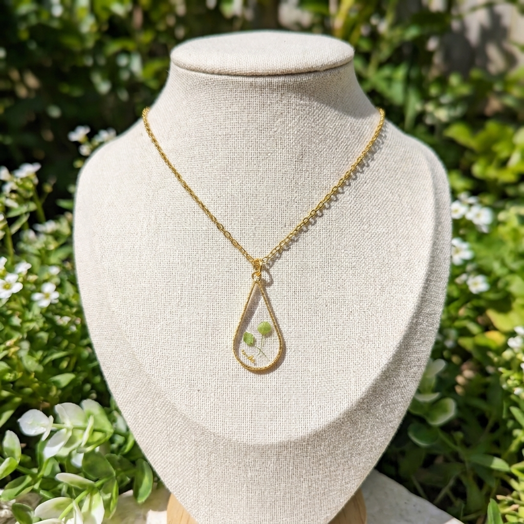 Pepperweed Teardrop Gold Plated Necklace | Resilience