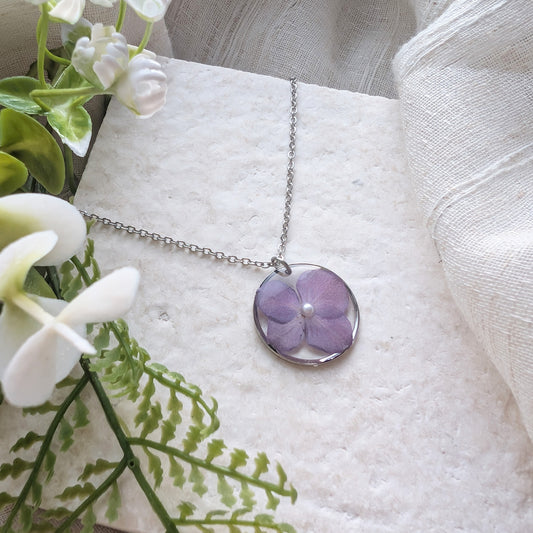 Understanding | Purple Hydrangea Necklace with Pearl | Platinum Plated Real Flower Jewellery