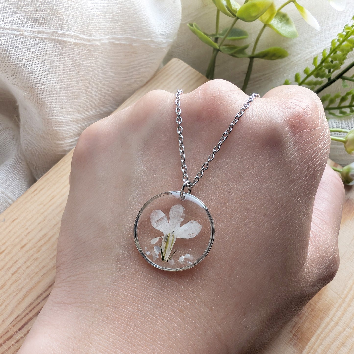 Tranquillity White Lobelia Necklace with Seashell Flakes | Platinum Plated Real Flower Jewellery