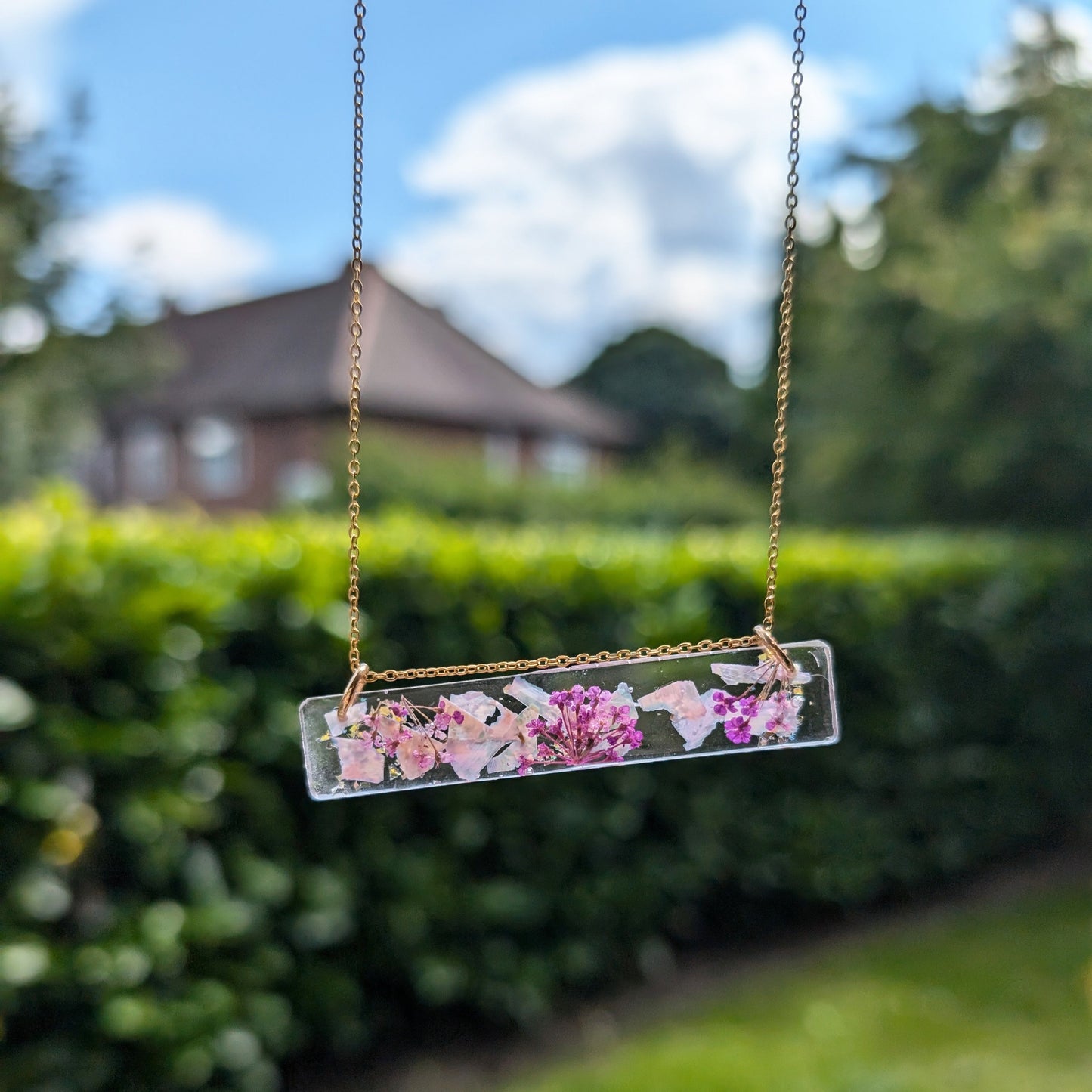 Pink Queen Anne’s Lace Real Flower Handmade Transparent Bar Necklace