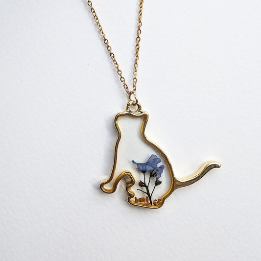 Forget-me-not Flower Cat Growing Flower Gold Plated Charm Necklace