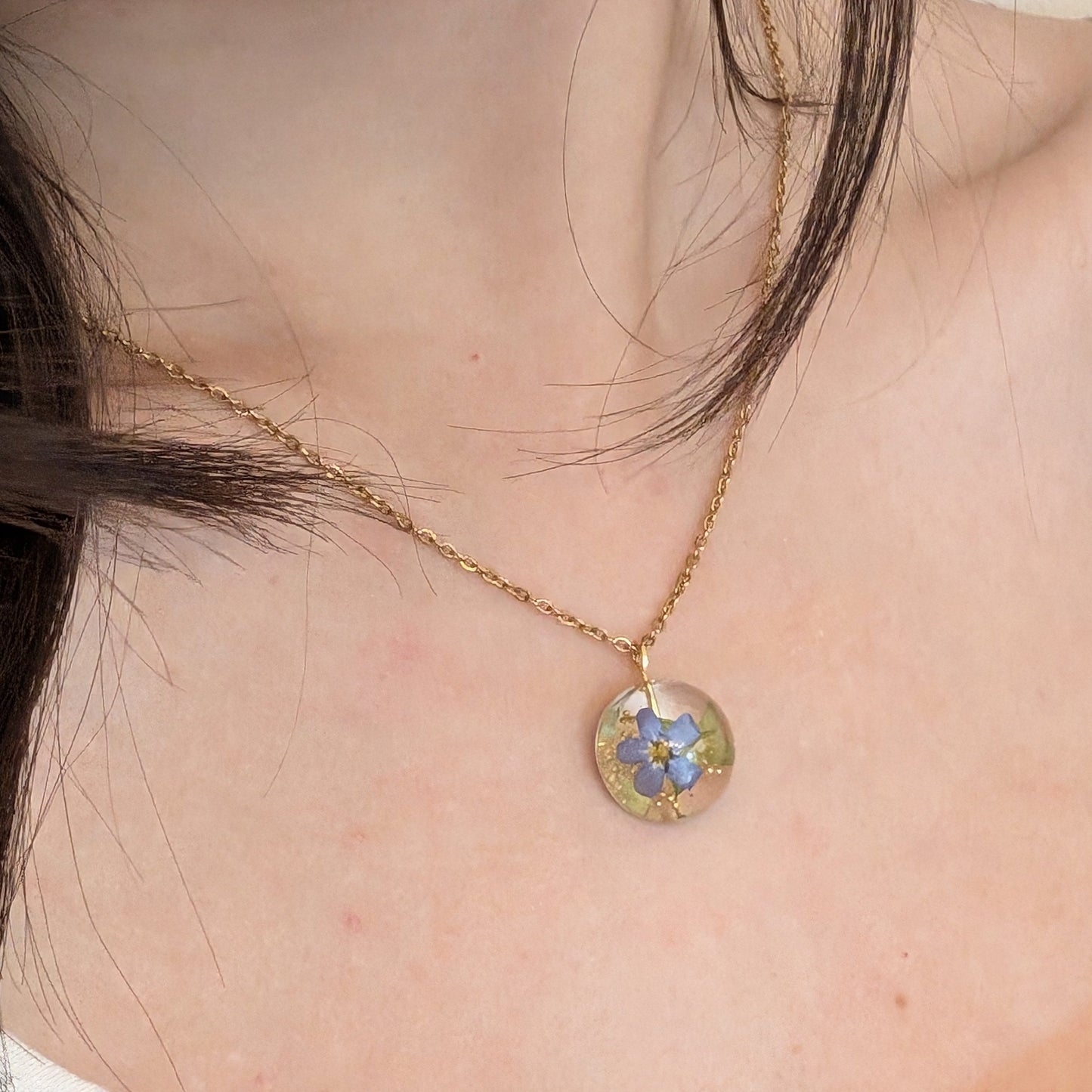 Forget-me-not & Leaf Gold Plated Delicate Clear Sphere Real Flower Charm Necklace