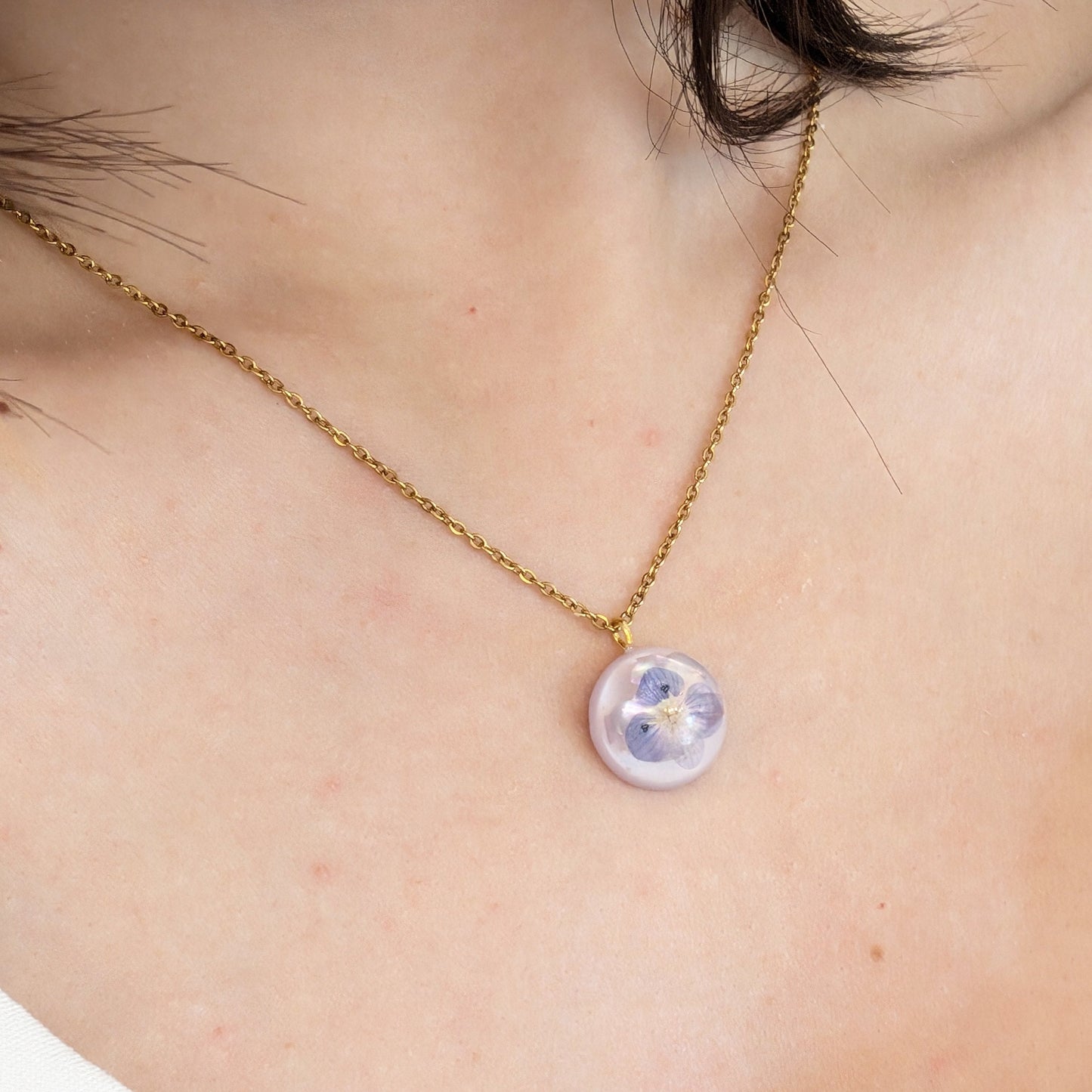 Birdeye Speedwell Real Flower & Seashell Flake Gold Plated Delicate Sphere Charm Necklace - Pink Background