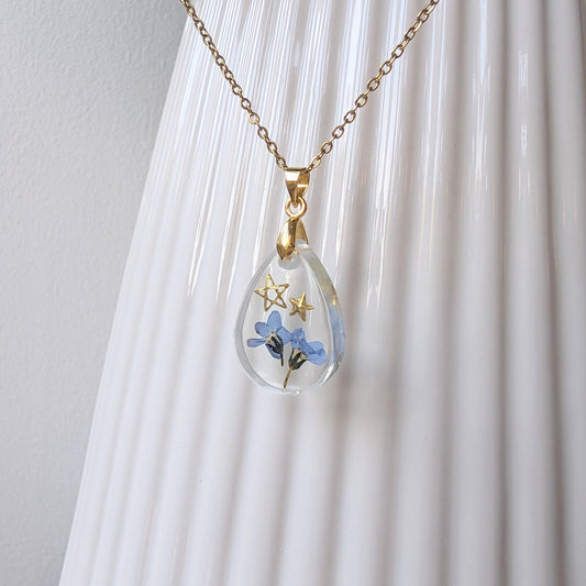 Forget Me Not Flower Handmade Bar Necklace with Golden Little Stars