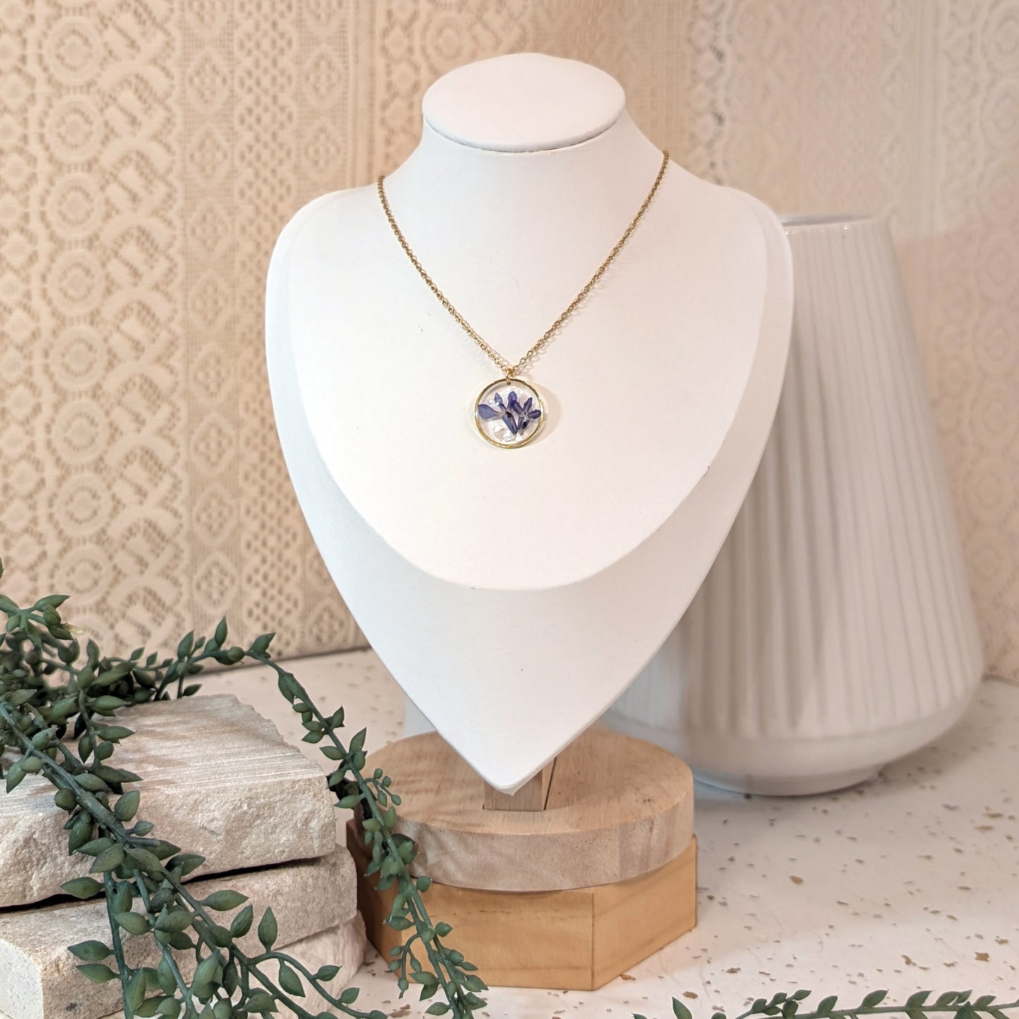 Blue Lobelia & Seashell Flake Necklace – 18K Gold Plated Real Flower Pendant