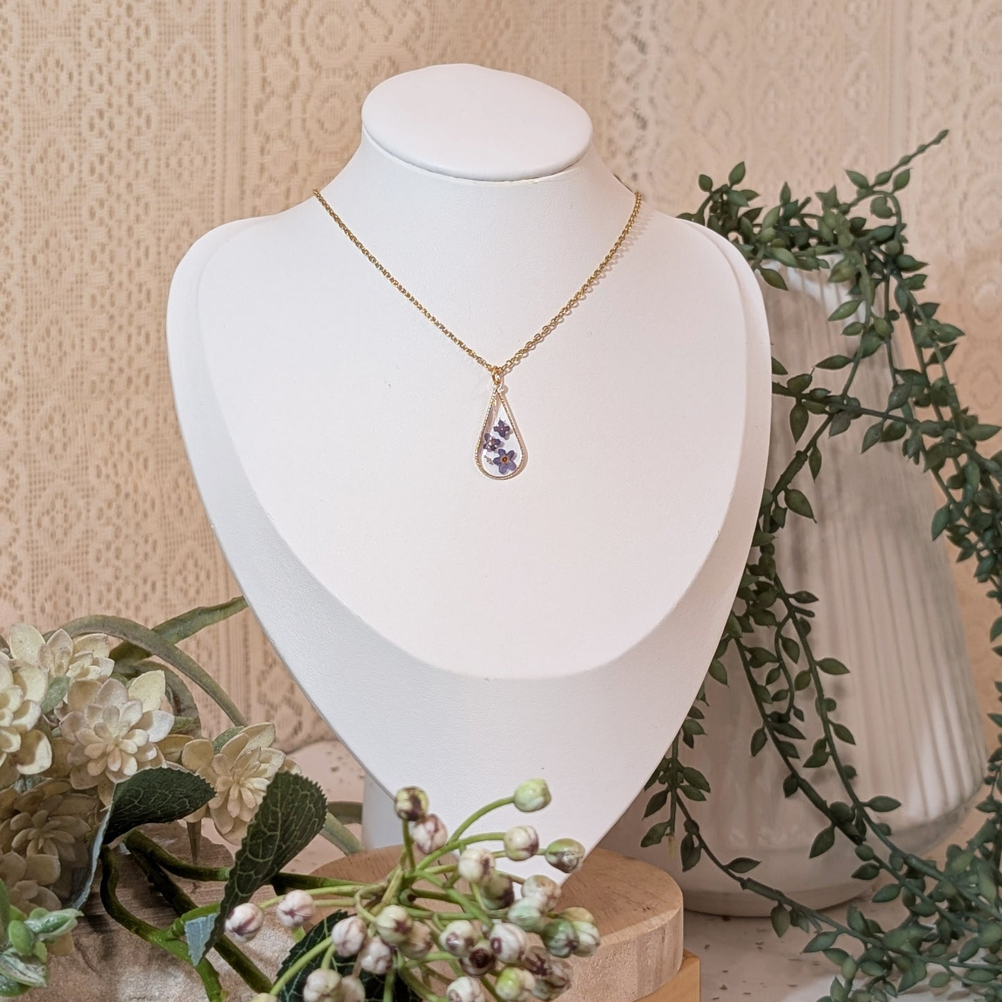 18K Gold Plated Teardrop Butterfly Bush Necklace – A Delicate Symbol of Rebirth & New Beginnings