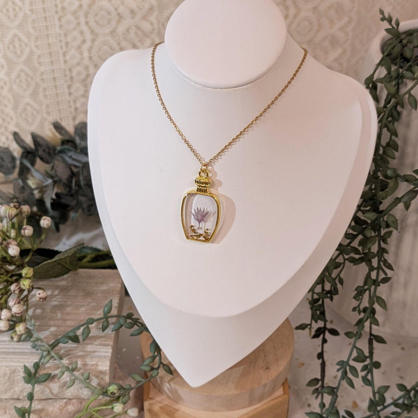 Gold Plated Perfume Bottle-Shaped Purple Cornflower Necklace – A Delicate Symbol of Strength & Devotion