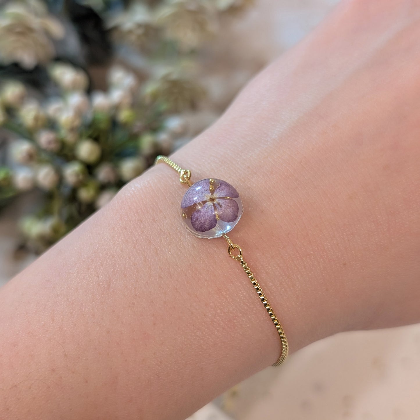 Preserved Half Small Hydrangea Resin Sphere Bracelet with 18K Gold Plated Chain