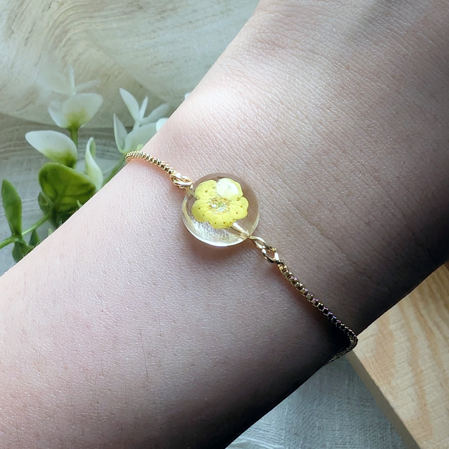 Gold Yellow Spiraea Bracelet – Love Collection Flower Jewellery